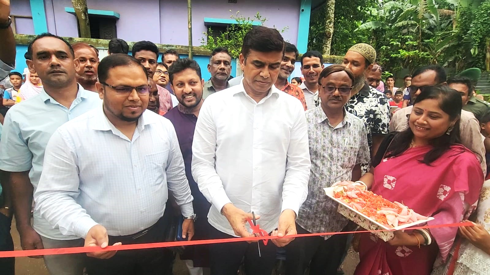 বোদায় উপজেলা পরিষদের ‘হিমালিকা শিশু পার্ক’ উদ্বোধন করলেন পানিসম্পদ প্রতিমন্ত্রী